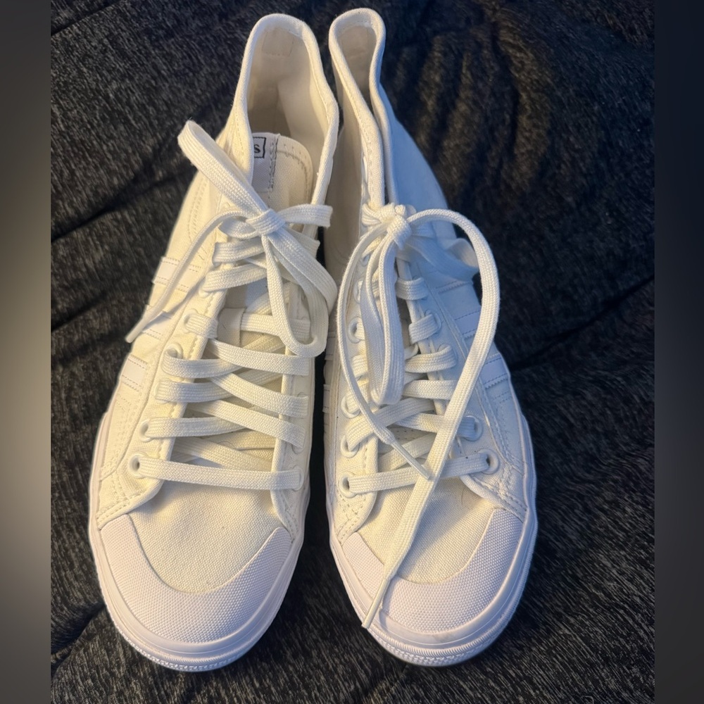 Adidas White Platform Sneakers with Black Nizza Logo